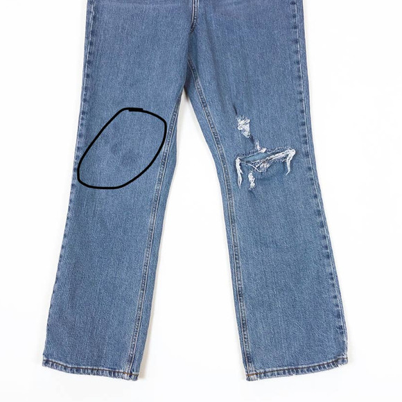BDG Straight Kick High Rise Distressed Jeans Women's Size 28 - Picture 8 of 9